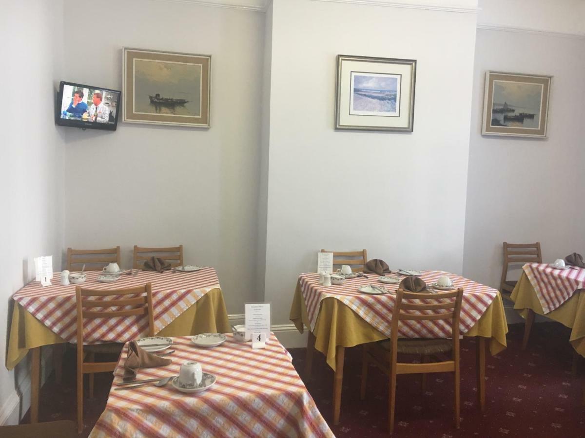Avoca Villa Guest House Saint Helier Bagian luar foto