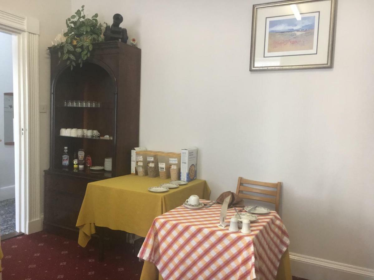 Avoca Villa Guest House Saint Helier Bagian luar foto